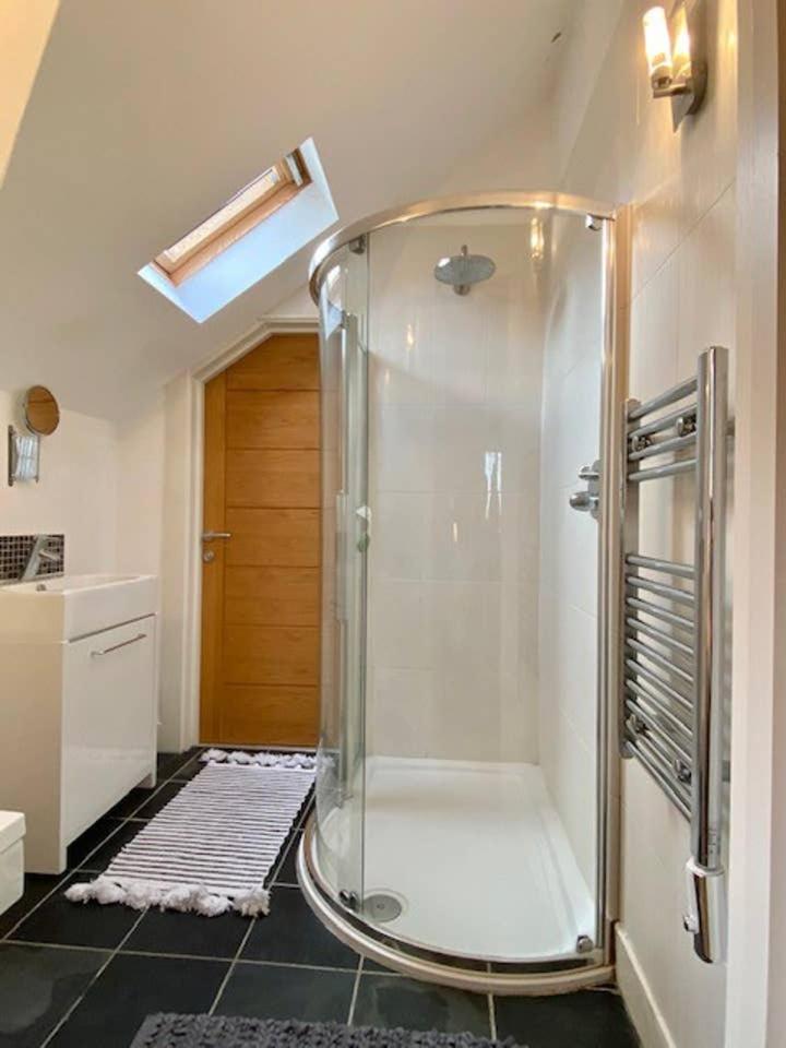 Roselands B&B Henley On Thames Duffield ภายนอก รูปภาพ